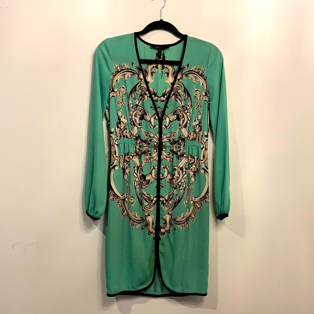 BCBGMaxAzria Size XS Trompe L’oeil Print Mint Green V-Neck Dress